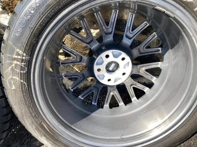 4 Roues d'hiver Nokian tire thumbnail 3