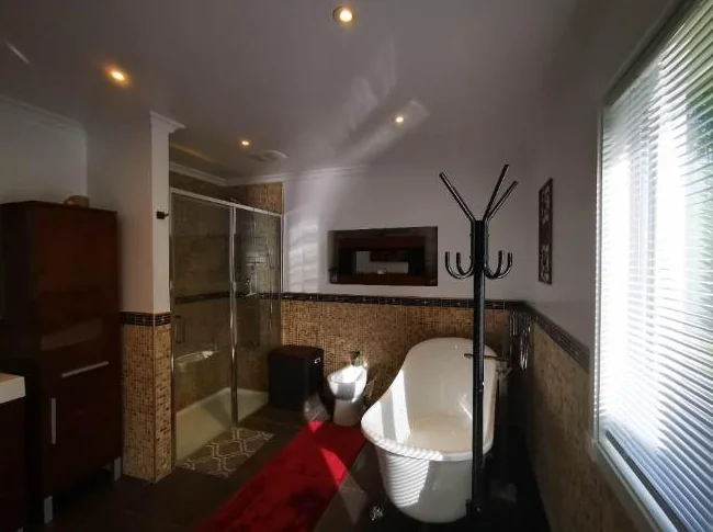 SPACIEUSE MAISON DE 5 CACs DANS LAURENTIDES! thumbnail 3