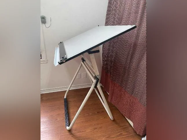 table à dessin rétractable
