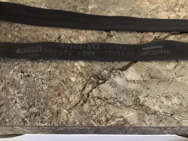 Chambre à air Pirelli Presta neuve 43 mm ou 32/40-622.