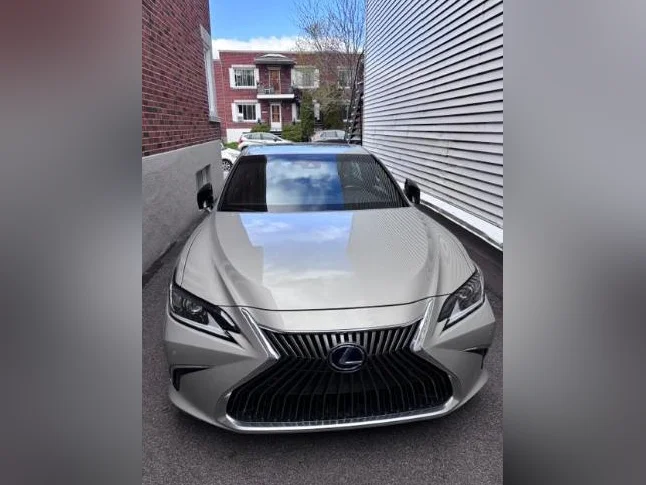 Lexus ES hybride 2020, premium cuir luxe, 49,500km