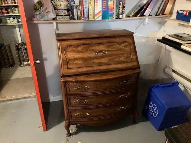 Meuble secrétaire en bois véritable