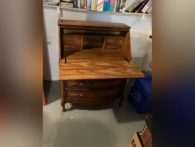 Meuble secrétaire en bois véritable thumbnail 3