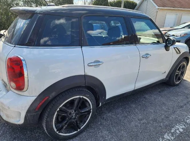 Mini countryman thumbnail 3
