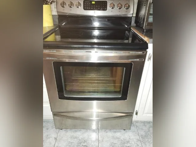 Cuisinière thumbnail 3