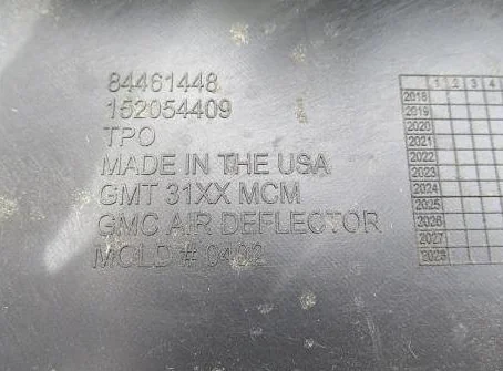 Déflecteur d’air inférieur avant pour un GMC Canyon 2021-22 thumbnail 3