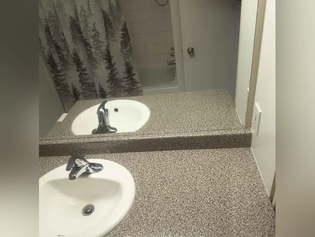 Appartement 3 1/2 Lebourneuf,Picine, Ascenseur,2,e étages(1112$) thumbnail 5