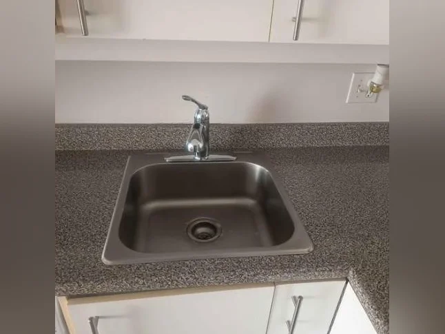 Appartement 3 1/2 Lebourneuf,Picine, Ascenseur,2,e étages(1112$) thumbnail 10