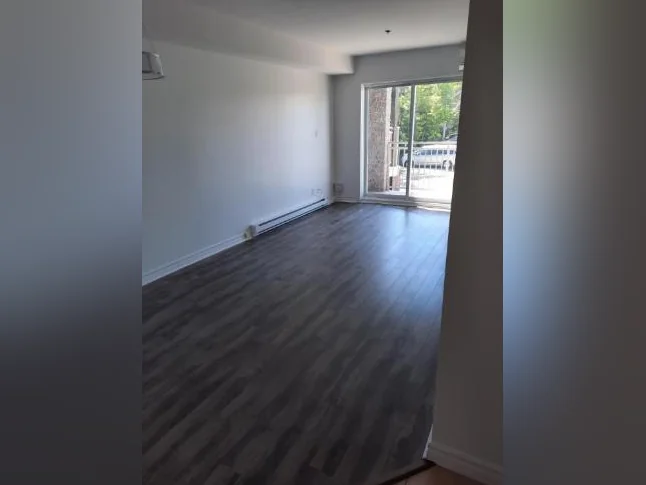 Condo appartement a louer 4.5 Charlesbourg Quebec thumbnail 7