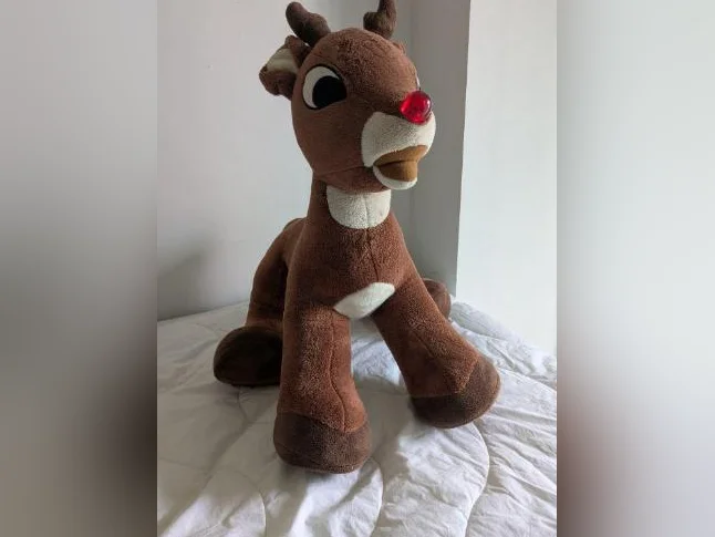 RUDOLPH VINTAGE 2.5 pieds hauteur...............45 $