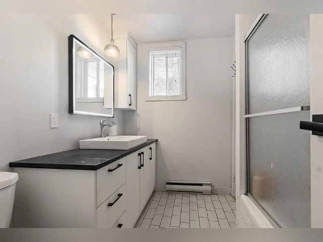 Appartement de 2 chambres et 1 salle de bain thumbnail 8