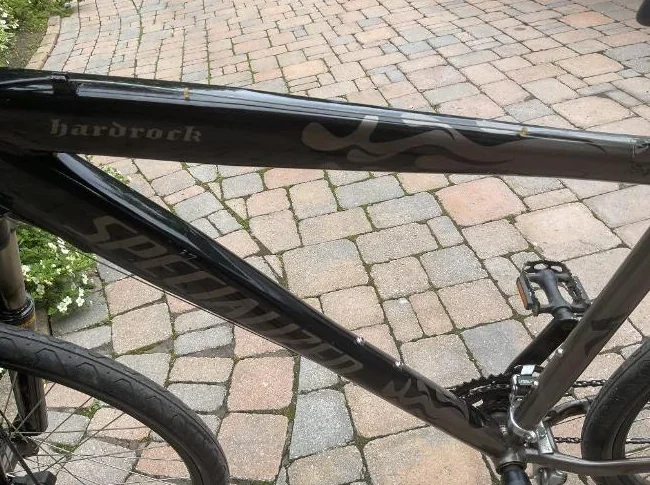 Vélo de route hardrock Specializer sport 24 vitesses thumbnail 10