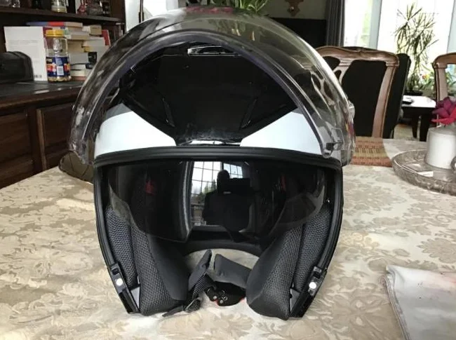 Casque moto neuf