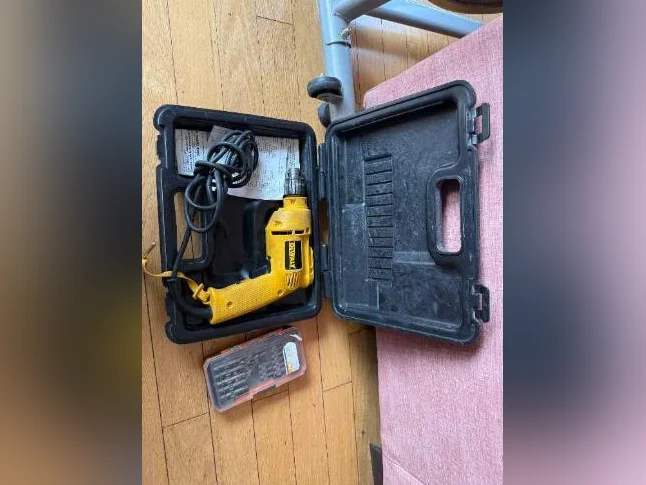 perceuse electrique : DEWALT: DW100k
