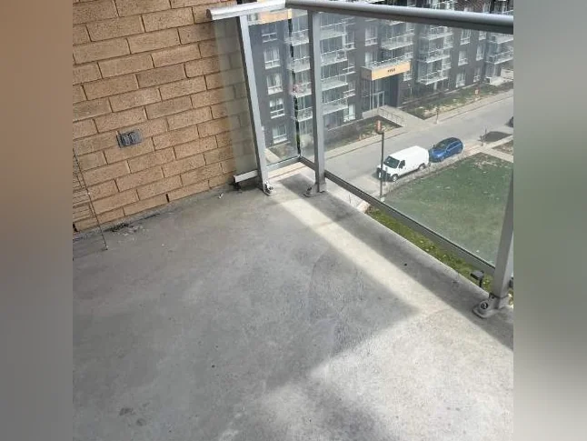 Loft condo tres bien situe a Ahuntsic thumbnail 9