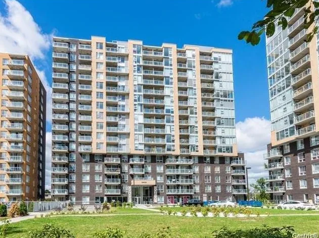Loft condo tres bien situe a Ahuntsic