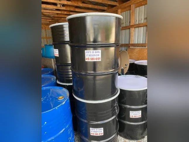 Barils en métal alimentaire