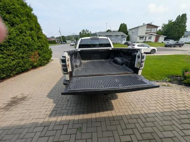 **Toyota Tundra Limited 2007 • 5.7L V8 • 4x4 • Double Cab • 6,5 pieds** thumbnail 6