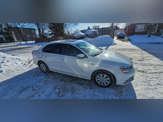 2015 Volkswagen Jetta 4dr 1.8 TSI Man Highline (Tout équipée) thumbnail 2