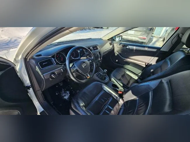 2015 Volkswagen Jetta 4dr 1.8 TSI Man Highline (Tout équipée) thumbnail 8
