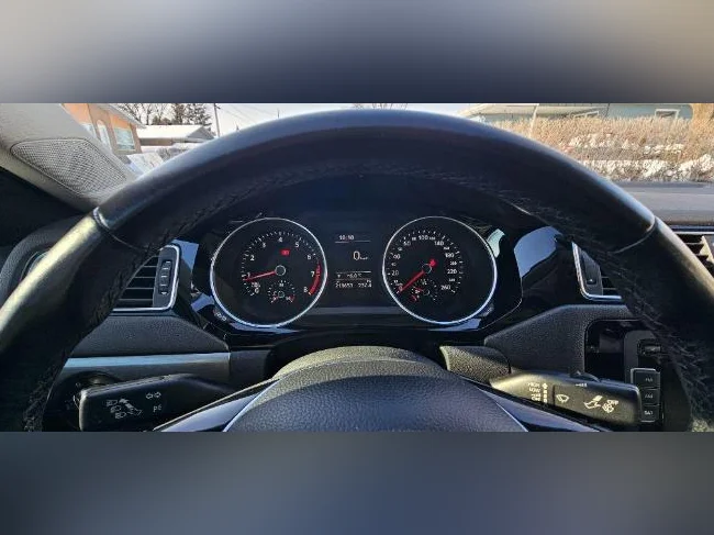 2015 Volkswagen Jetta 4dr 1.8 TSI Man Highline (Tout équipée) thumbnail 7