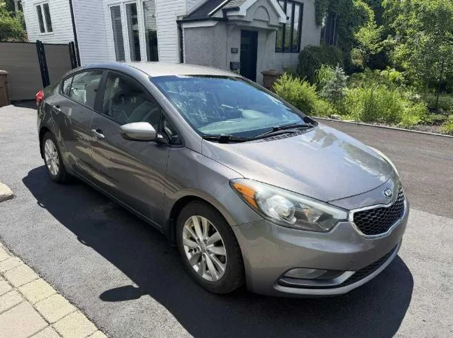 KIA FORTE 2016 thumbnail 3