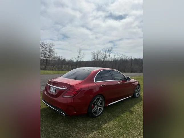 Mercedes c63s amg 2016 thumbnail 5