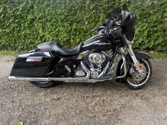 2013 HARLEY DAVIDSON STREET GLIDE