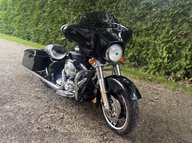 2013 HARLEY DAVIDSON STREET GLIDE thumbnail 3
