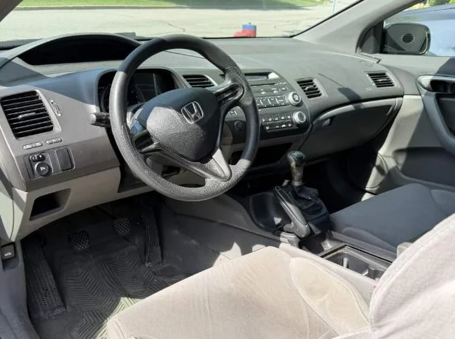 Honda Civic 2006 thumbnail 6