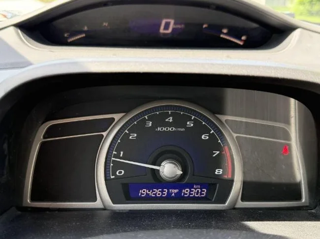 Honda Civic 2006 thumbnail 7