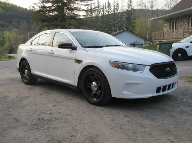 2019 ford taurus police interceptor