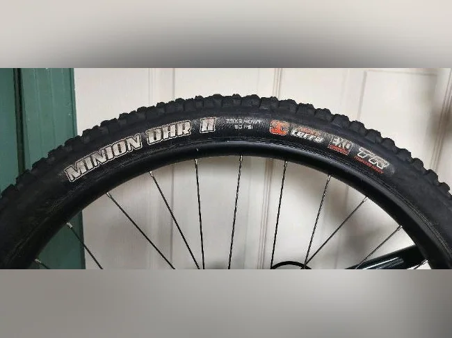 Vélo de montagne Devinci troy deore 12s grandeur XL 29" thumbnail 8