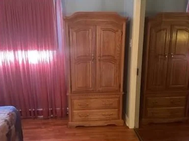 Meuble de rangement (chambre) thumbnail 2