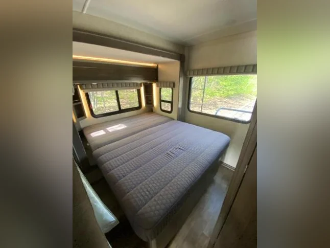 Motorisé Winnebago 2018 -Classe B+ thumbnail 8