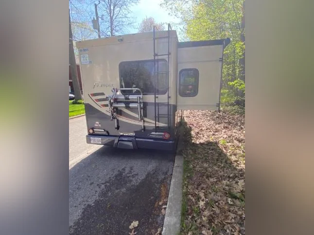 Motorisé Winnebago 2018 -Classe B+ thumbnail 3
