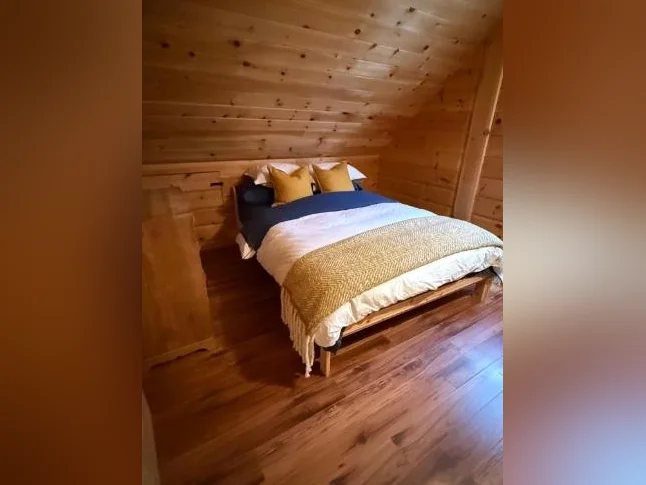 Meubles Chalet a vendre thumbnail 4