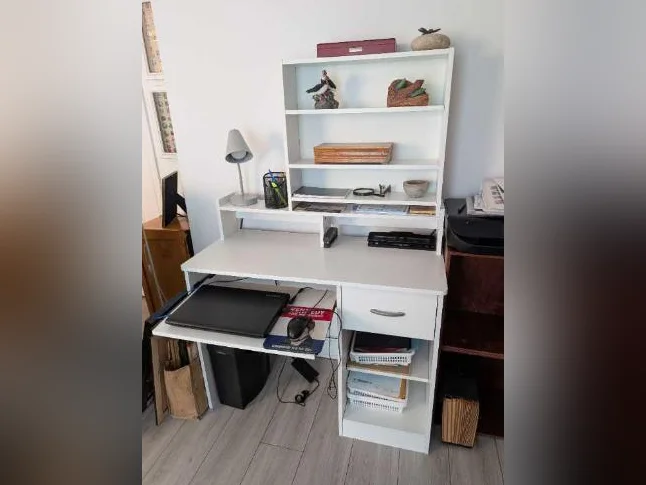 Bureau à étage en mélamine thumbnail 2