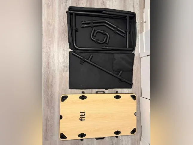 Portable Home Gym / Station de gym portable / Gimnasio portátil desmontable thumbnail 2