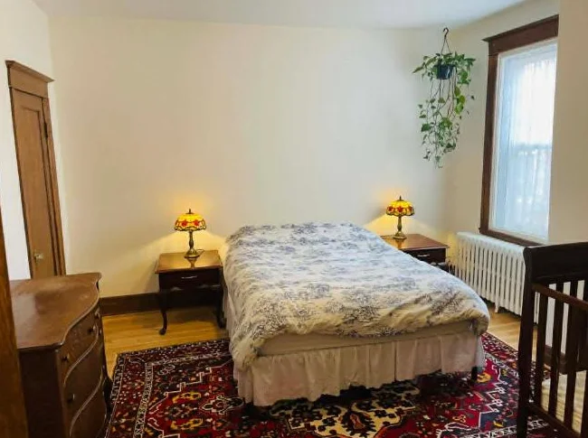Appartement 2 chambres Plateau Mont-Royal /Mile-End patrimonial avec cachet et localisation incroyables thumbnail 3