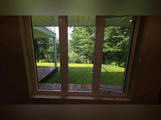 À LOUER – Appartement 3½ à St-Sauveur thumbnail 4
