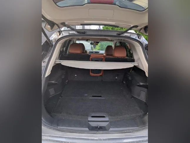 2020 Nissan Rogue SL AWD Platinum thumbnail 10