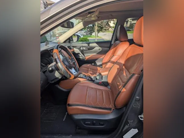 2020 Nissan Rogue SL AWD Platinum thumbnail 7