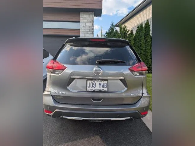 2020 Nissan Rogue SL AWD Platinum thumbnail 5