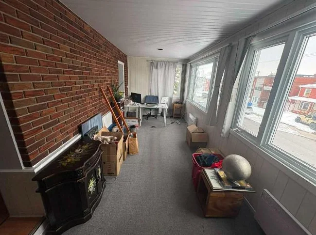 4½ + mezzanine à louer 1er juillet | Animaux OK | Stationnement incl. | 1 540$/mois thumbnail 6