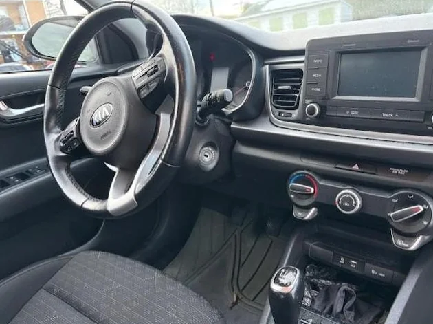 Kia Rio5 LX thumbnail 5