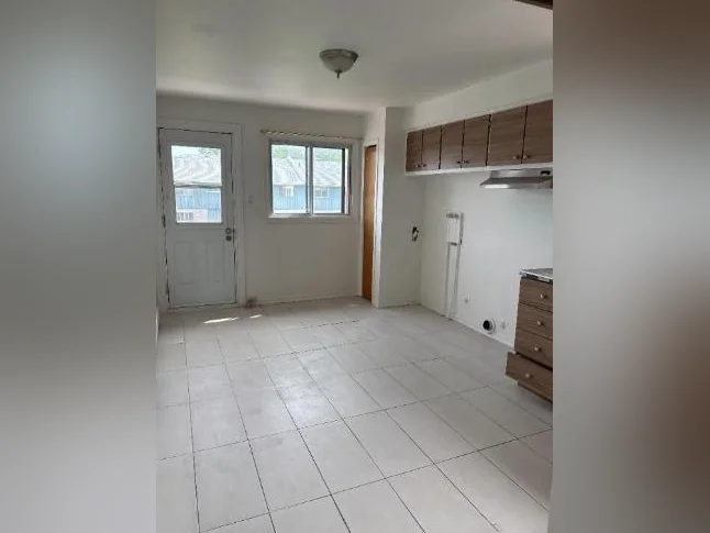 Appartement à louer – 1975 avenue Albert-Murphy, Laval. Emplacement de choix  ! thumbnail 6