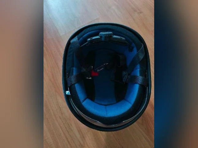 Casque de moto thumbnail 3