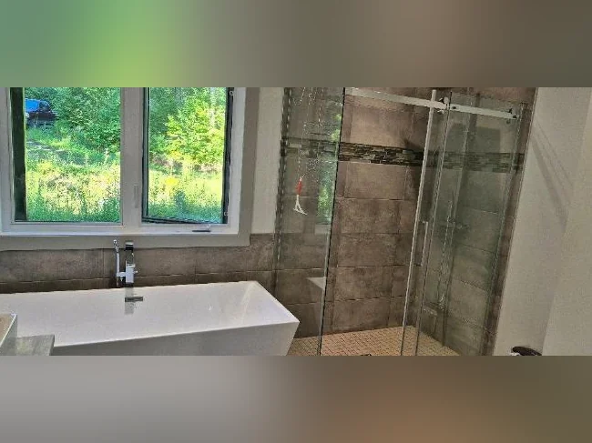 Maison à louer long terme ou chalet à louer 30 jours thumbnail 8