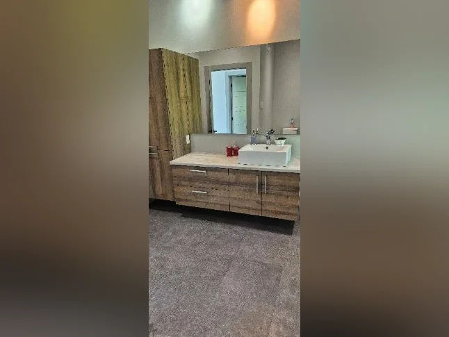 Maison à louer long terme ou chalet à louer 30 jours thumbnail 9